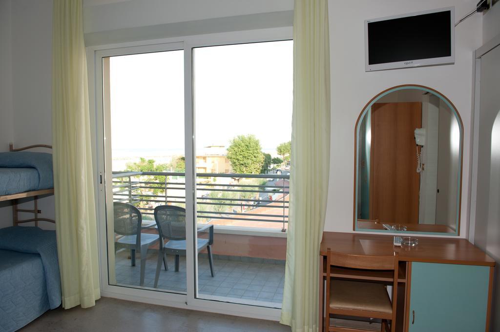 Albergo Villa Mauri Rimini Kültér fotó