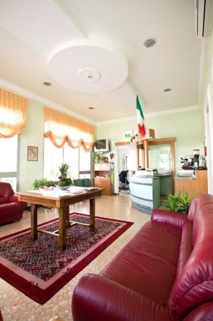 Albergo Villa Mauri Rimini Kültér fotó
