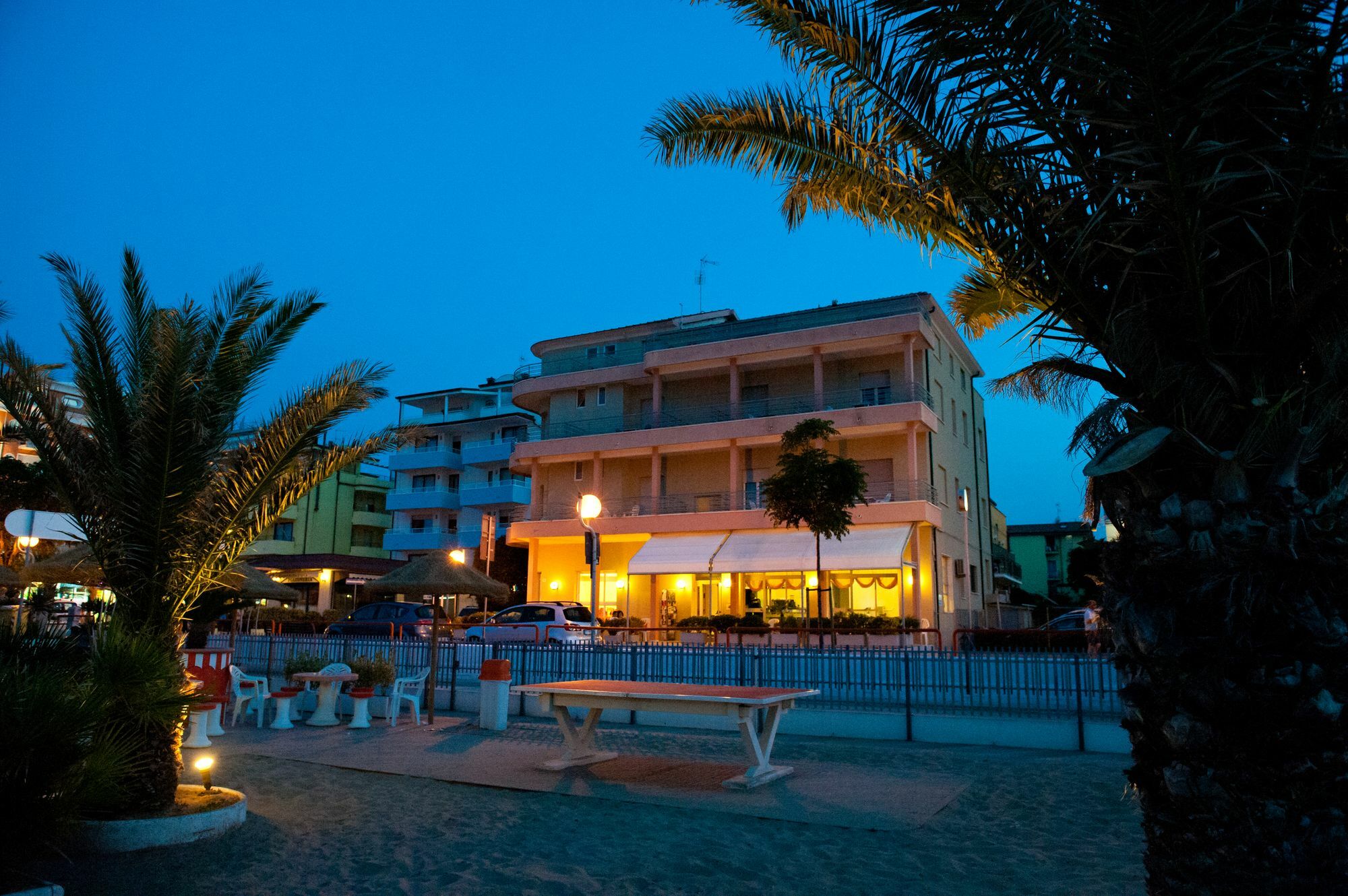 Albergo Villa Mauri Rimini Kültér fotó